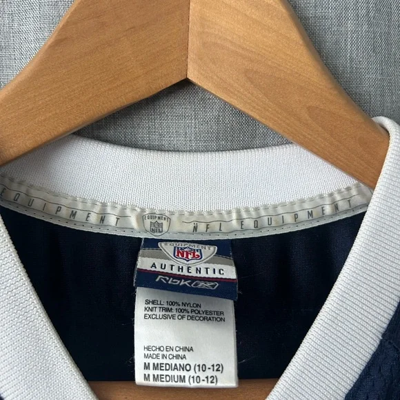 Chargers Tomlinson Jersey - Picture 8 of 8